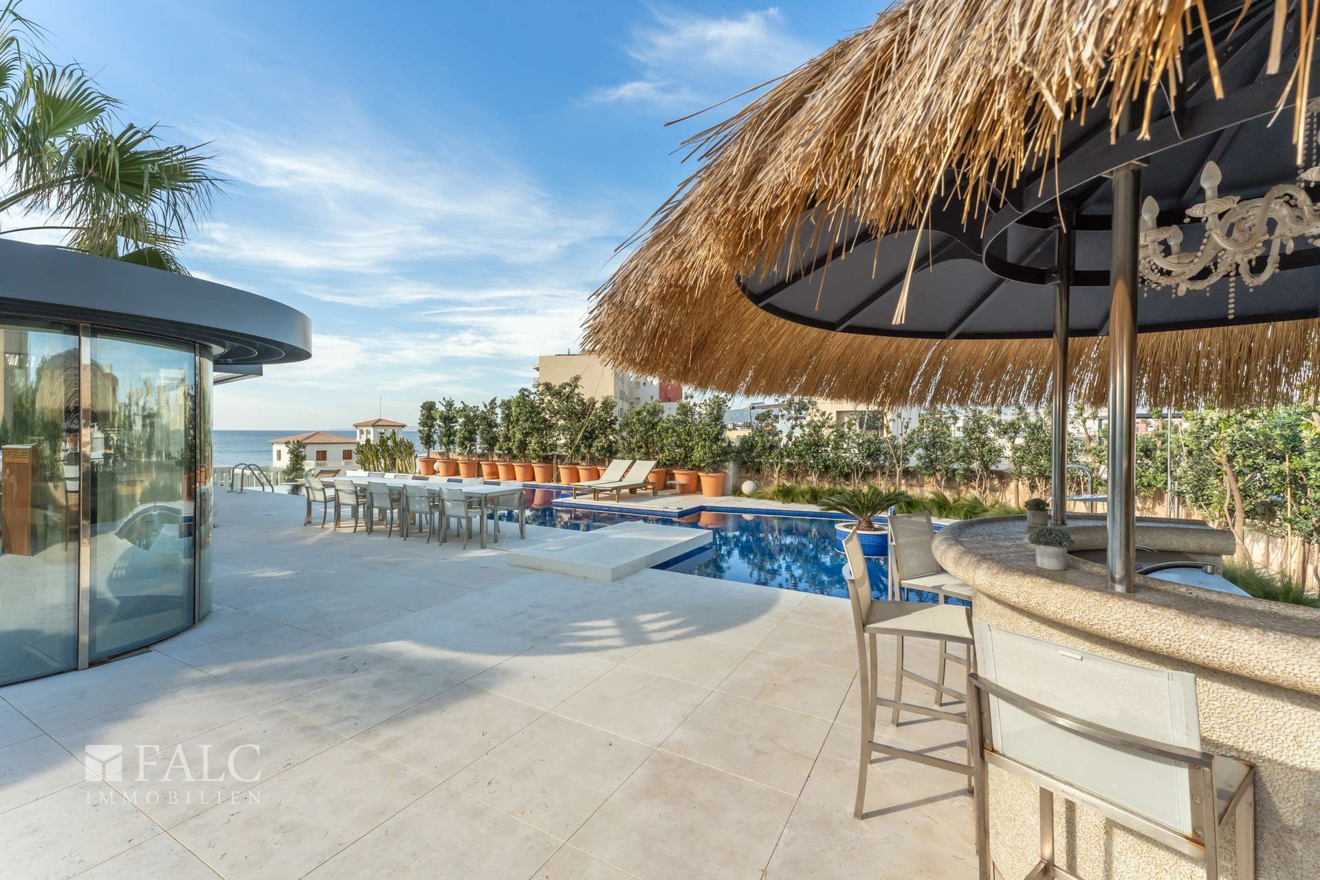 Pool - terrace